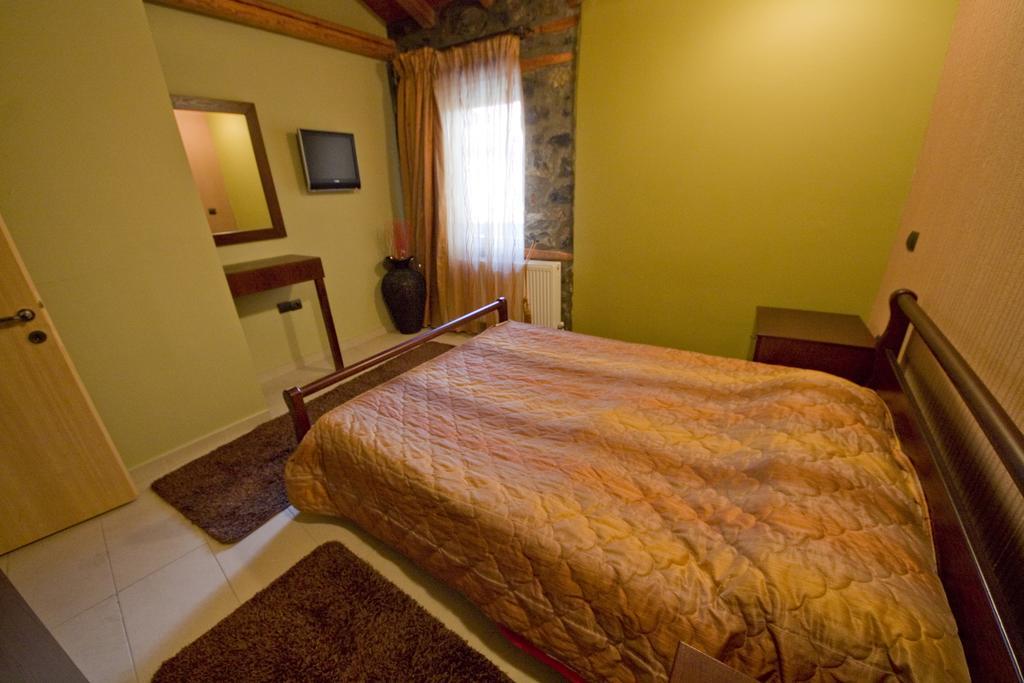 Onar Guesthouse Agios Athanasios  Extérieur photo