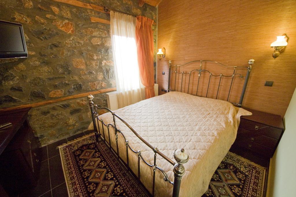 Onar Guesthouse Agios Athanasios  Extérieur photo